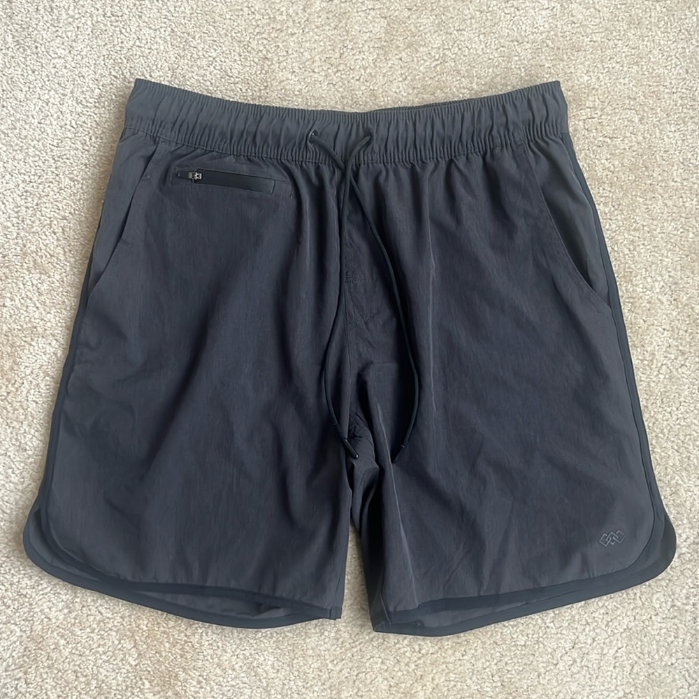 Leg3nd Men’s Athletic Shorts in Dark Grey Size Large